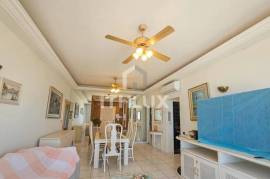 Luxury Apartment with 3 Suites and Panoramic Ocean Front View | Pitangueiras Beach, Guarujá Luxury Apartment with 3 Suites and Panoramic Ocean Front View | Pitangueiras Beach, Guarujá