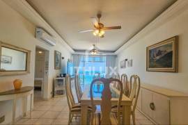 Luxury Apartment with 3 Suites and Panoramic Ocean Front View | Pitangueiras Beach, Guarujá Luxury Apartment with 3 Suites and Panoramic Ocean Front View | Pitangueiras Beach, Guarujá