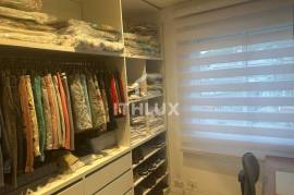 Modern & Furnished Apartment with Suite 3 Blocks from the Beach | Enseada, Guarujá Modern & Furnished Apartment with Suite 3 Blocks from the Beach | Enseada, Guarujá