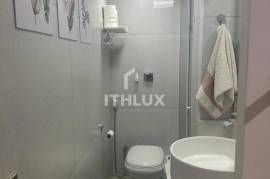 Modern & Furnished Apartment with Suite 3 Blocks from the Beach | Enseada, Guarujá Modern & Furnished Apartment with Suite 3 Blocks from the Beach | Enseada, Guarujá