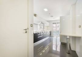 4 bedroom apartment in Avenidas Novas, with 4 parking spaces 4 bedroom apartment in Avenidas Novas, with 4 parking spaces
