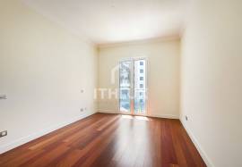 4 bedroom apartment in Avenidas Novas, with 4 parking spaces 4 bedroom apartment in Avenidas Novas, with 4 parking spaces