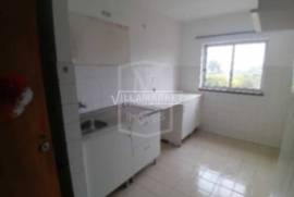 3 bedroom bank apartment on the 4th floor of a building located in Casal de Cambra in the Municipality of Sintra 3 bedroom bank apartment on the 4th floor of a building located in Casal de Cambra in the Municipality of Sintra