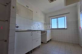 3 bedroom bank apartment on the 4th floor of a building located in Casal de Cambra in the Municipality of Sintra 3 bedroom bank apartment on the 4th floor of a building located in Casal de Cambra in the Municipality of Sintra