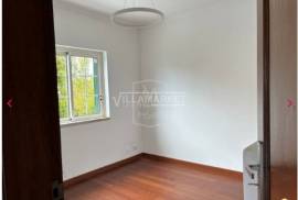 4 + 1 bedroom bank villa with swimming pool and garage located in Alto dos Gaio in a prestigious area of Estoril 4 + 1 bedroom bank villa with swimming pool and garage located in Alto dos Gaio in a prestigious area of Estoril