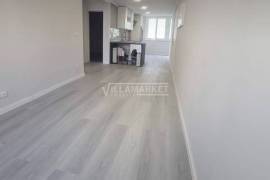 Refurbished 2 bedroom apartment with 56 m2 on the ground floor of a small building located in Benfica. Refurbished 2 bedroom apartment with 56 m2 on the ground floor of a small building located in Benfica.