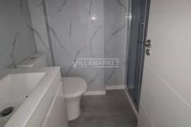 Refurbished 2 bedroom apartment with 56 m2 on the ground floor of a small building located in Benfica. Refurbished 2 bedroom apartment with 56 m2 on the ground floor of a small building located in Benfica.