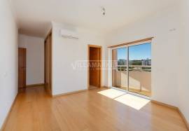 3 bedroom bank apartment with sea view and parking in the basement located in Quinta de Betunes in Loulé 3 bedroom bank apartment with sea view and parking in the basement located in Quinta de Betunes in Loulé