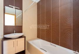 3 bedroom bank apartment with sea view and parking in the basement located in Quinta de Betunes in Loulé 3 bedroom bank apartment with sea view and parking in the basement located in Quinta de Betunes in Loulé