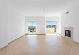 3 bedroom bank apartment with sea view and parking in the basement located in Quinta de Betunes in Loulé 3 bedroom bank apartment with sea view and parking in the basement located in Quinta de Betunes in Loulé