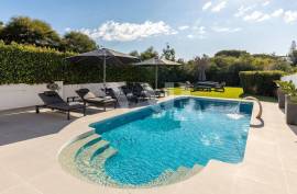 3+2 bedroom villa with pool and rooftop in Vilamoura 3+2 bedroom villa with pool and rooftop in Vilamoura
