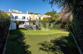 3+2 bedroom villa with pool and rooftop in Vilamoura