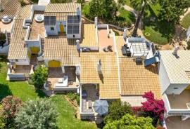 1+1 Bedroom Villa with Private Rooftop in Aldeia do Golfe, Vilamoura 1+1 Bedroom Villa with Private Rooftop in Aldeia do Golfe, Vilamoura