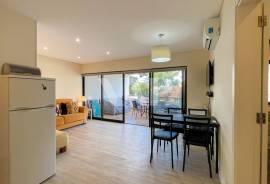 1 Bedroom Apartment with Pool within Walking Distance of Vilamoura Marina