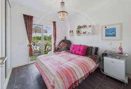 Modern 3 bedroom Townhouse with pool & studio near beaches and town Modern 3 bedroom Townhouse with pool & studio near beaches and town