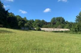 Stunning 5 Bed Longere for Sale in St. Rémy au Bois France