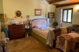 Stunning 8 Bedroom Farmhouse And Vineyard For Sale in Gualdo Tadino Umbria Italy Stunning 8 Bedroom Farmhouse And Vineyard For Sale in Gualdo Tadino Umbria Italy