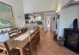 T3+1 House in Espiche With Annexe T3+1 House in Espiche With Annexe