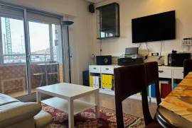 listing listing