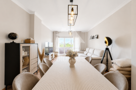 2 Bedroom Duplex Apartment + Office with Garage in Vale Lagar, Portimão