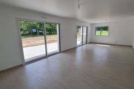 Houses for rent - 3 rooms - 117 m2 - VAL D OUST - (56460) Houses for rent - 3 rooms - 117 m2 - VAL D OUST - (56460)