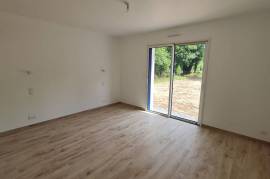 Houses for rent - 3 rooms - 117 m2 - VAL D OUST - (56460) Houses for rent - 3 rooms - 117 m2 - VAL D OUST - (56460)