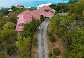 Villa Iona, Little Bay