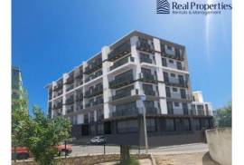 Land with a project of 46 dwellings, in Quarteira. Investment.