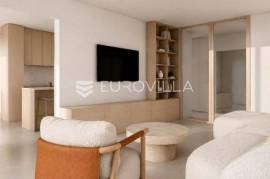 Zagreb, Pantovčak renovated three bedrooms apartment with garage 115 m²