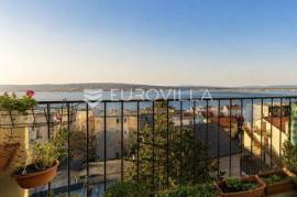Exclusive Two-Bedroom Apartment with Sea View, Crikvenica