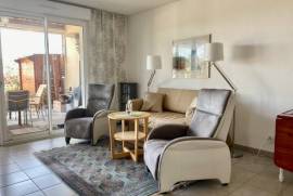 Set In A Peaceful Gated Residence, A Very Attractive Fully Furnished Apartment, With Individual Parking Place And A Fabulous Terrace With Open Sea Views. Set In A Peaceful Gated Residence, A Very Attractive Fully Furnished Apartment, With Individual Parking Place And A Fabulous Terrace With Open Sea Views.