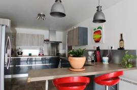 Pleasant Villa With 2 Separate Dwellings, Several Outbuildings And Garage On A 1017 M2 Plot With Lovely Views.
