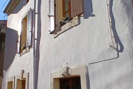 Beautiful Town House Full Of Character Offering 195 M2 Of Living Space, A Delightful Courtyard With Jacuzzi And A Pleasant Terrace, In The Heart Of The Center