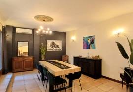 Beautiful Town House Full Of Character Offering 195 M2 Of Living Space, A Delightful Courtyard With Jacuzzi And A Pleasant Terrace, In The Heart Of The Center Beautiful Town House Full Of Character Offering 195 M2 Of Living Space, A Delightful Courtyard With Jacuzzi And A Pleasant Terrace, In The Heart Of The Center