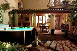Beautiful Town House Full Of Character Offering 195 M2 Of Living Space, A Delightful Courtyard With Jacuzzi And A Pleasant Terrace, In The Heart Of The Center Beautiful Town House Full Of Character Offering 195 M2 Of Living Space, A Delightful Courtyard With Jacuzzi And A Pleasant Terrace, In The Heart Of The Center