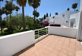 listing listing