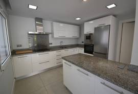 listing listing