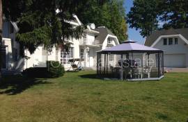 Detached house for rent in Jurmala, 400.00m2 Detached house for rent in Jurmala, 400.00m2