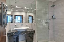 Apartment for rent in Riga, 200.00m2 Apartment for rent in Riga, 200.00m2