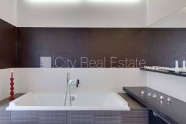 Apartment for rent in Riga, 200.00m2 Apartment for rent in Riga, 200.00m2