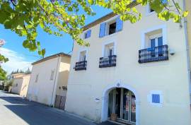 6 room, 170m2 Vineyard residence for sale in Magalas - 299 000 € * 6 room, 170m2 Vineyard residence for sale in Magalas - 299 000 € *