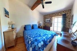 4 room, 157m2 Stone house for sale in Neffies - 350 000 € * 4 room, 157m2 Stone house for sale in Neffies - 350 000 € *