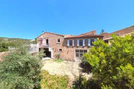 4 room, 157m2 Stone house for sale in Neffies - 350 000 € *