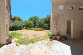 4 room, 157m2 Stone house for sale in Neffies - 350 000 € * 4 room, 157m2 Stone house for sale in Neffies - 350 000 € *