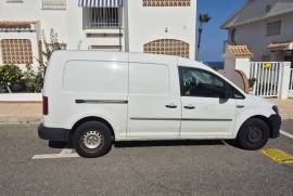 Boulangerie entièrement équipée avec véhicule à vendre – Almoradí, Espagne Boulangerie entièrement équipée avec véhicule à vendre – Almoradí, Espagne