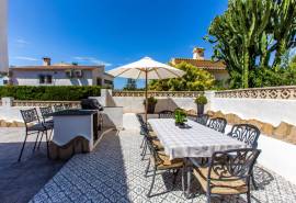 listing listing