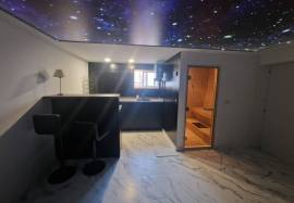 listing listing