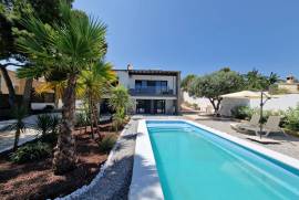 listing listing