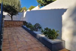 listing listing