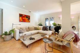 listing listing
